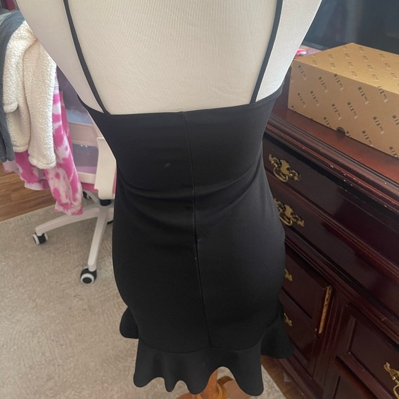 Little Black Dress - Picture 8 of 9